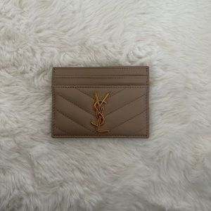 YSL CASSANDRE MATELASSÉ CARD CASE IN GRAIN DE POUDRE EMBOSSED LEATHER
